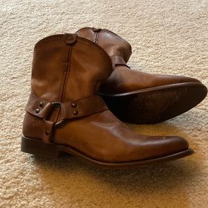 Frye short boots, brown, size 7.5